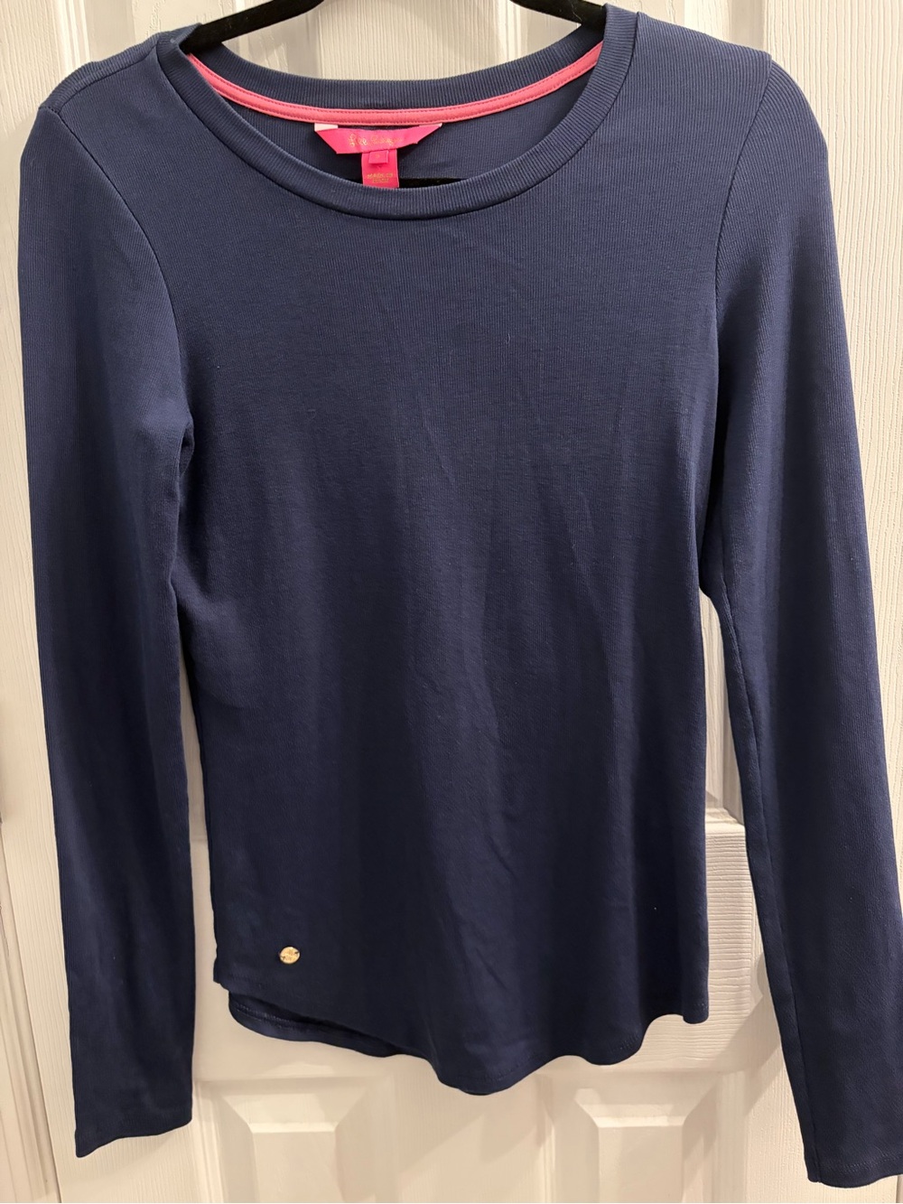 Lilly Pulitzer Basic Long Sleeve Tee Shirt Navy - Picture 2 of 6